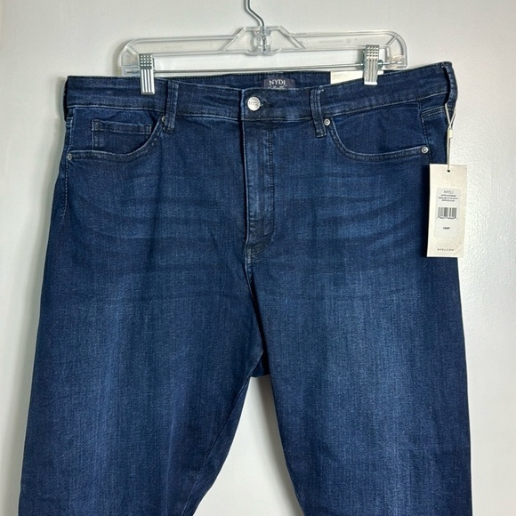 NWT NYDJ Le Silhouette Ami Skinny Jeans Petite Plus Size 18W Marvelous - Picture 4 of 16
